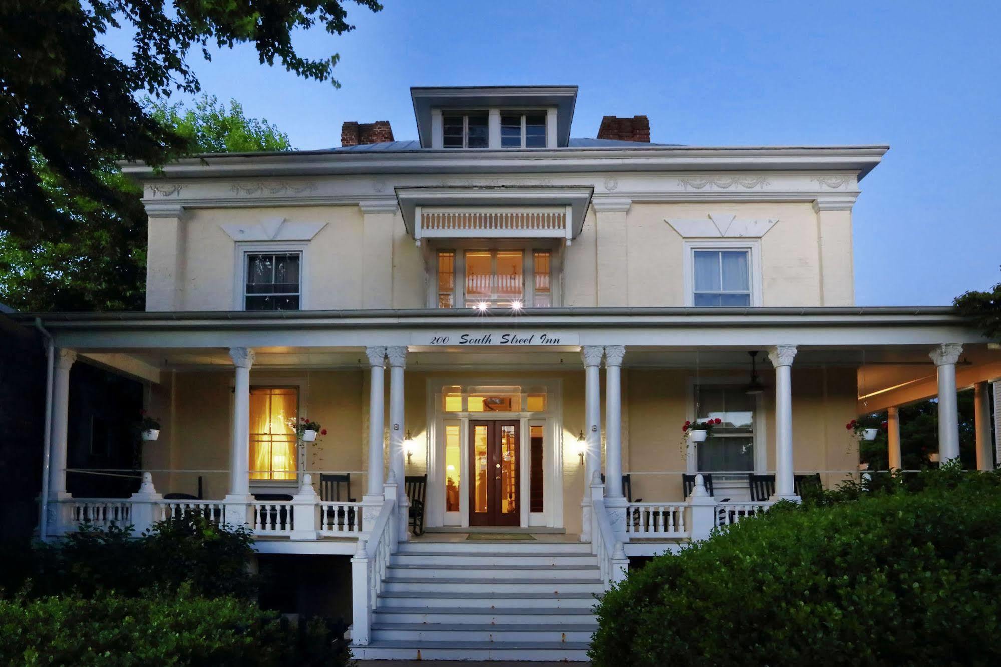 200 South Street Inn Charlottesville Exterior foto